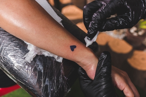 É pecado fazer tatuagem?