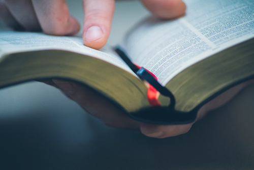 Como a Bíblia pode ajudar a enfrentar a depressão