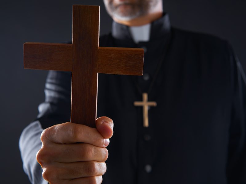Exorcismo: como a Igreja Católica entende o assunto