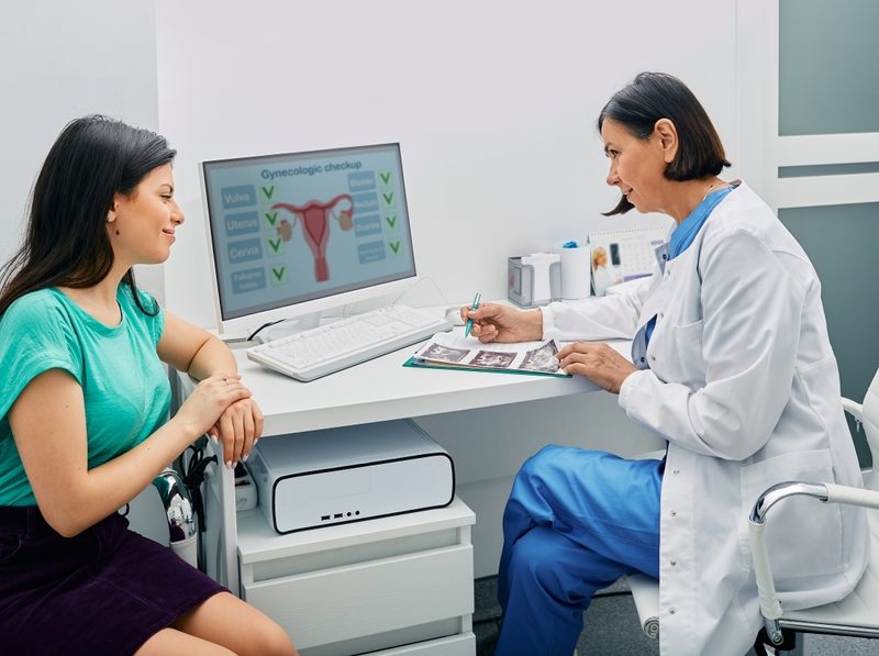 Você sabia que 1 em cada 10 mulheres sofre com sintomas da endometriose?