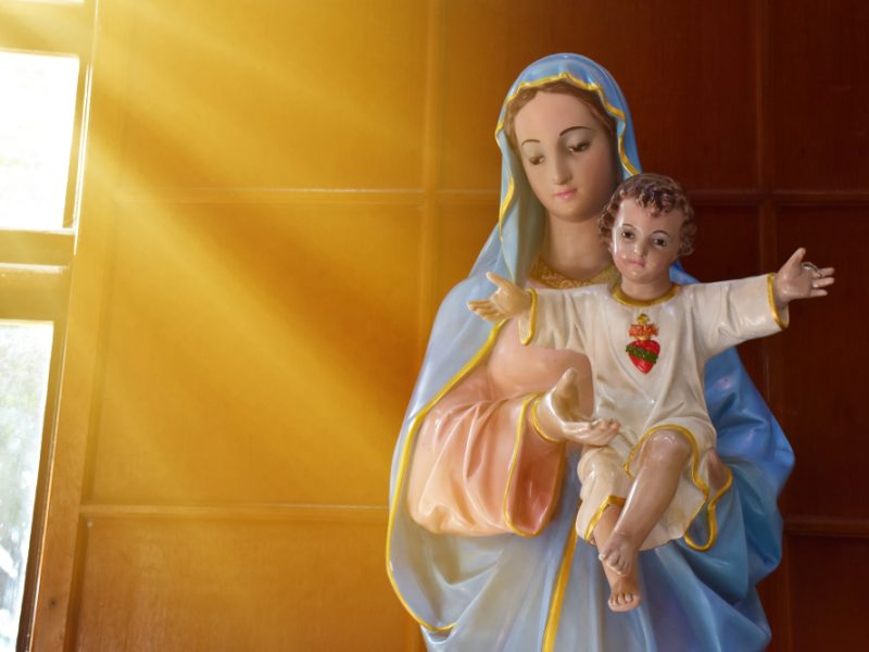 Maio e a força da intercessão de Nossa Senhora