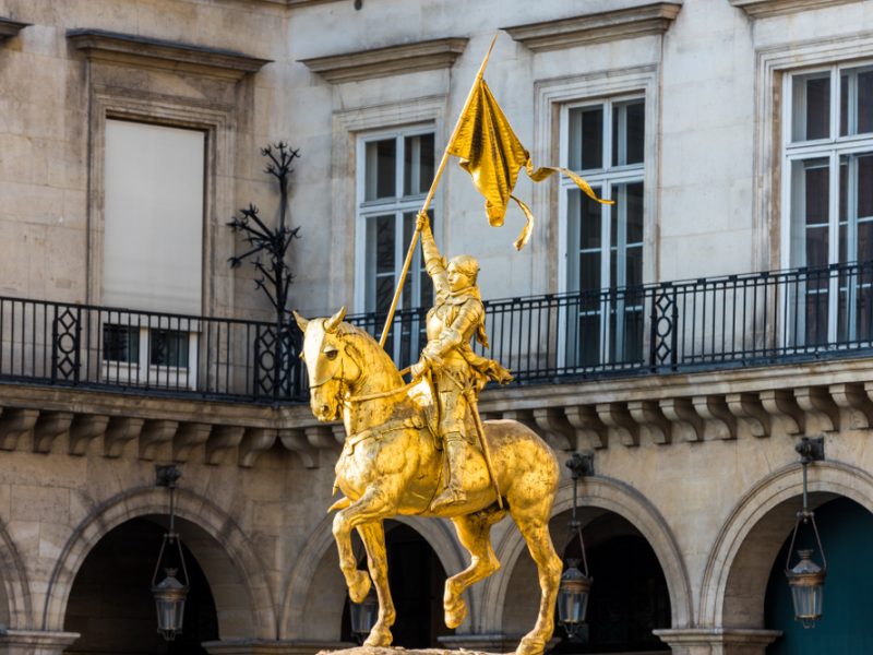 Martírio, fé e coragem na história de Santa Joana d’Arc, a padroeira da França