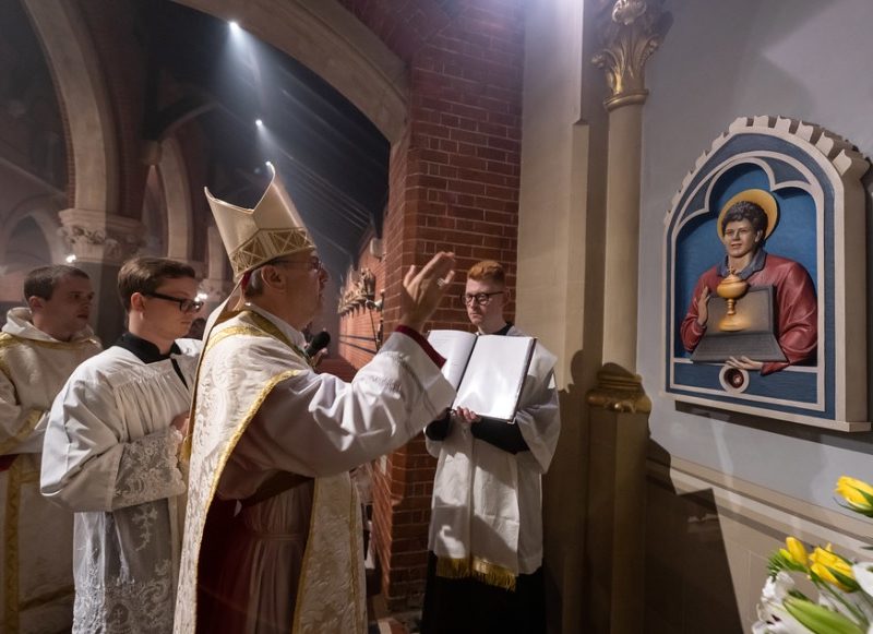 Papa Francisco reconhece milagres de Carlo Acutis, beato que morreu aos 15 anos
